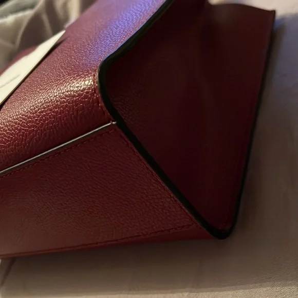 Marc Jacobs small Grind tote pomegranate color Brand NWT - Picture 6 of 8